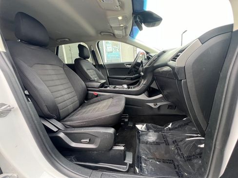 Used 2019 Ford Edge SEL FWD image 19