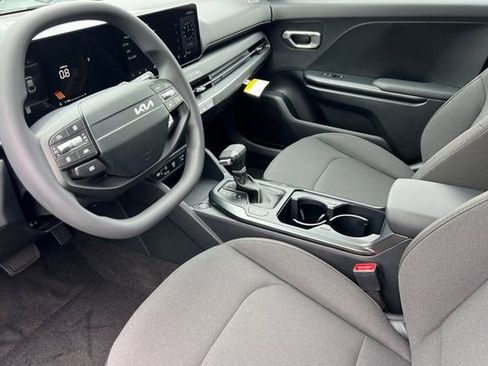 New 2026 Kia K4 LXS image 11