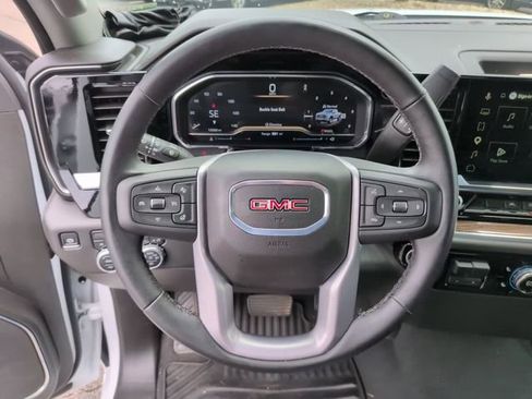 Certified 2025 GMC Sierra 1500 Elevation AWD/4WD image 19