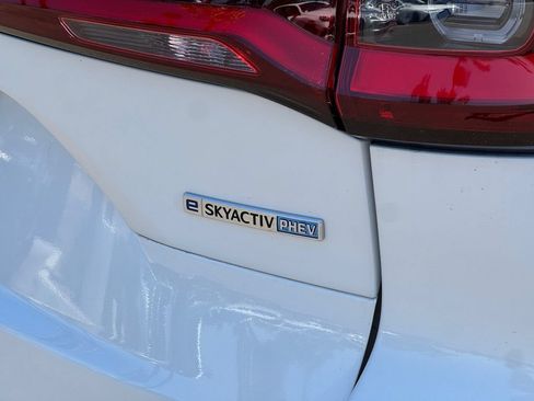 Certified 2025 MAZDA CX-70 Plug-In Hybrid w/ Premium Plus AWD/4WD image 25