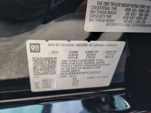 Used 2023 Chevrolet Silverado 1500 High Country w/ Technology Package image 29