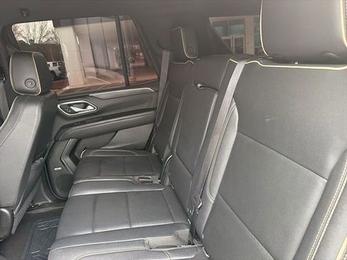 Used 2021 GMC Yukon SLT image 7