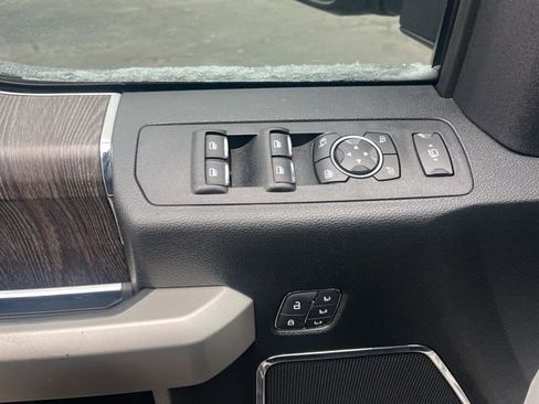 Used 2021 Ford F250 Lariat image 21