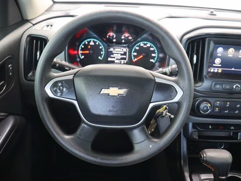 Used 2020 Chevrolet Colorado W/T w/ WT Convenience Package RWD image 9