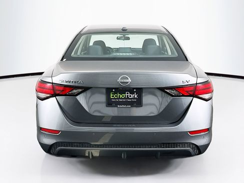 Used 2024 Nissan Sentra SV image 7