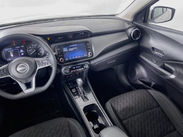 Used 2022 Nissan Kicks SV FWD image 22