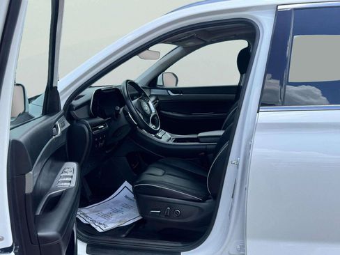 Used 2024 Hyundai Palisade SEL AWD/4WD image 16