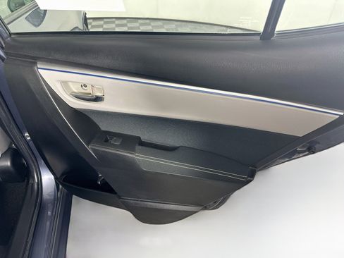 Used 2016 Toyota Corolla LE FWD image 27