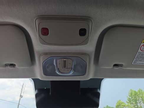 Used 2023 RAM ProMaster 2500 FWD image 22