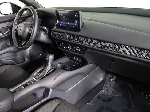 Certified 2026 Honda HR-V Sport image 24