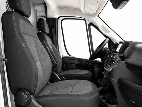 Used 2026 RAM ProMaster 2500 w/ Convenience Group FWD image 15