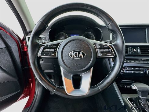 Certified 2019 Kia Optima S FWD image 11