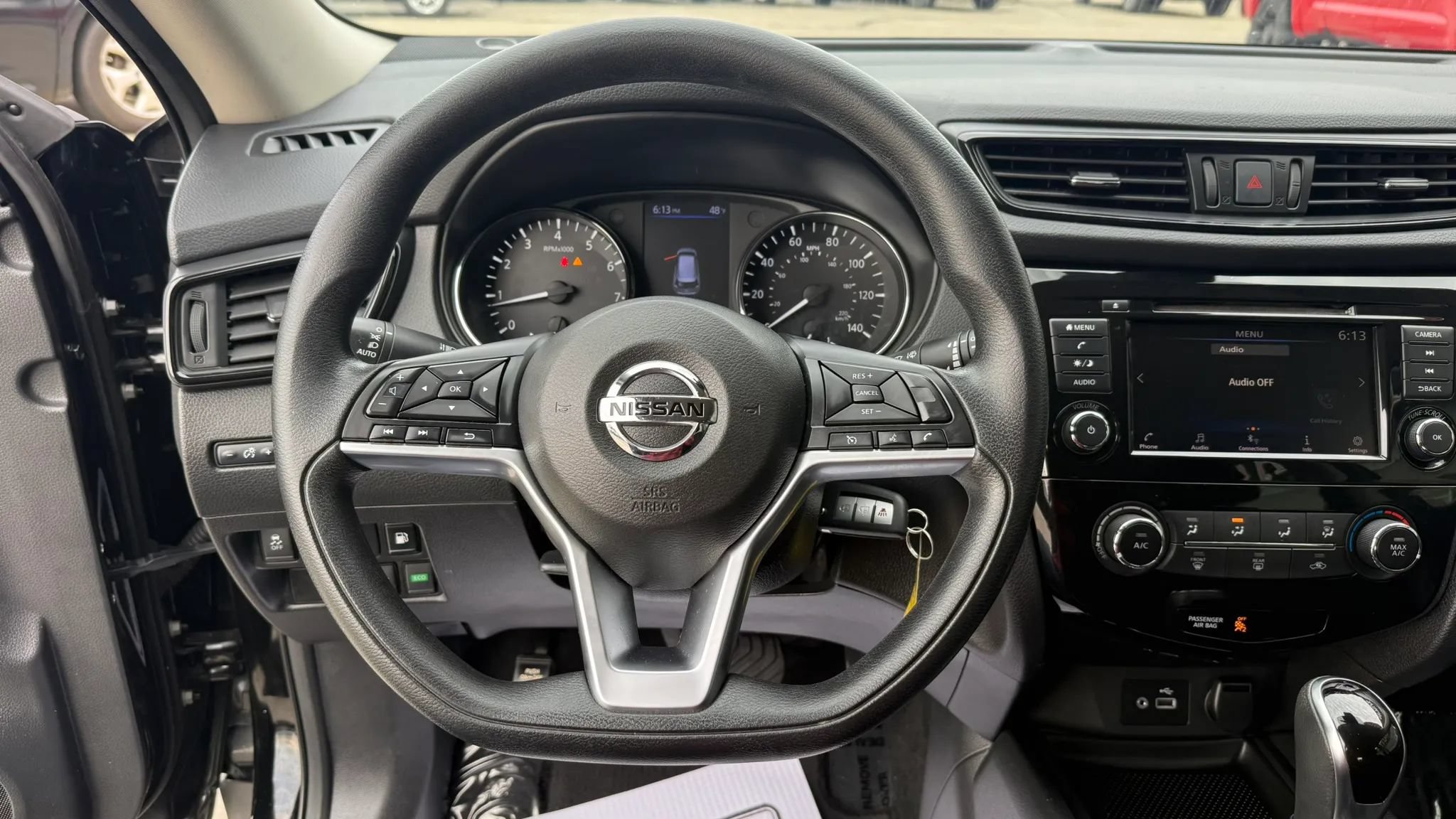Used 2019 Nissan Rogue S FWD image 15