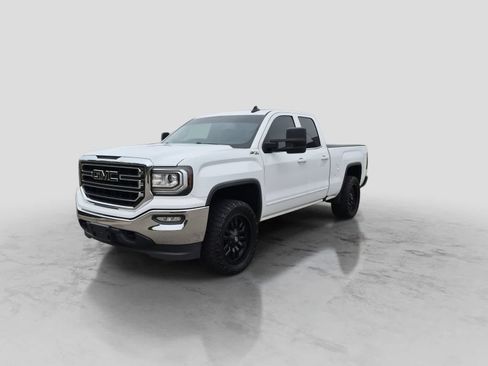 Used 2018 GMC Sierra 1500 SLE w/ SLE Value Package AWD/4WD image 4