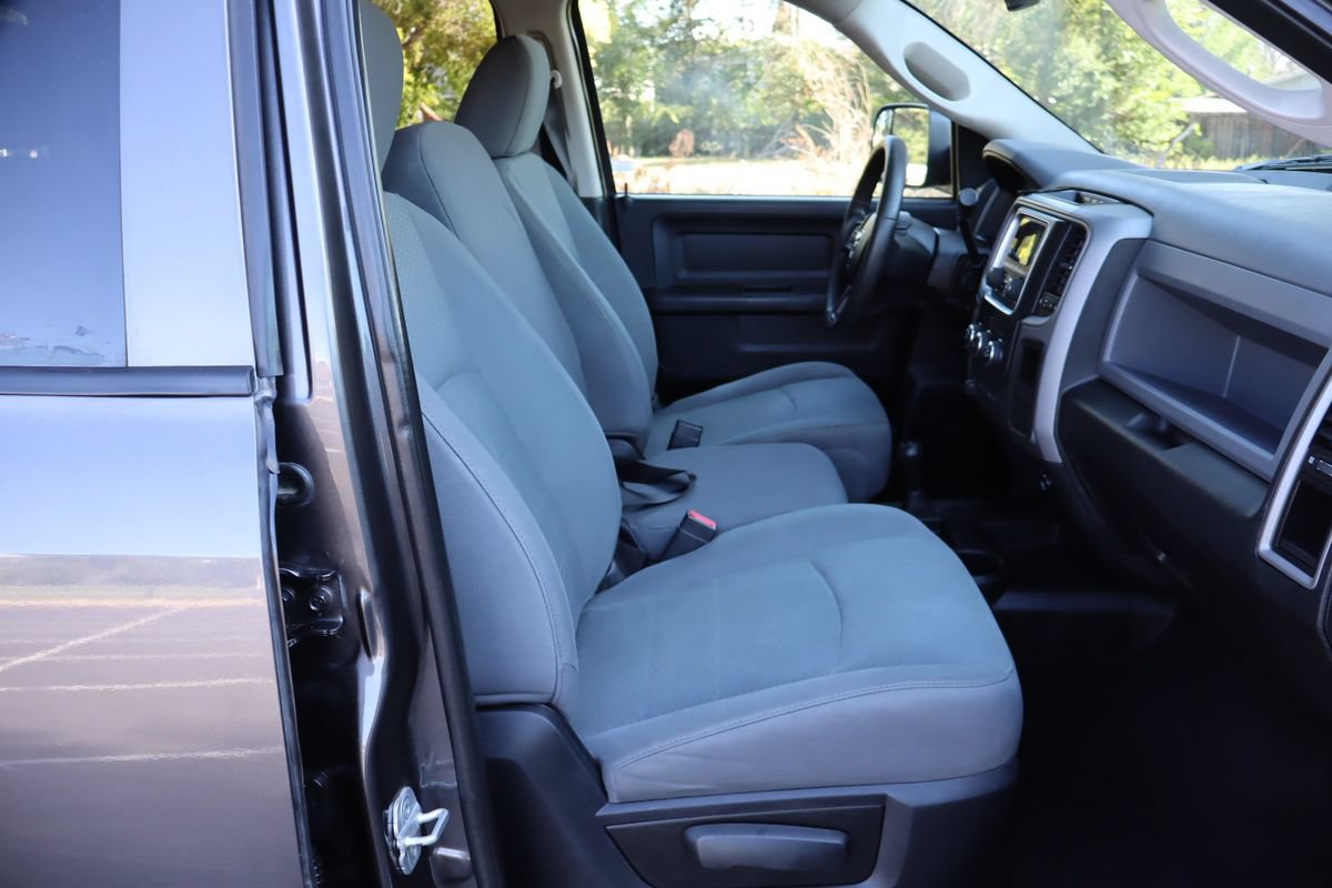 Used 2014 RAM 2500 Tradesman w/ Chrome Appearance Group AWD/4WD image 22