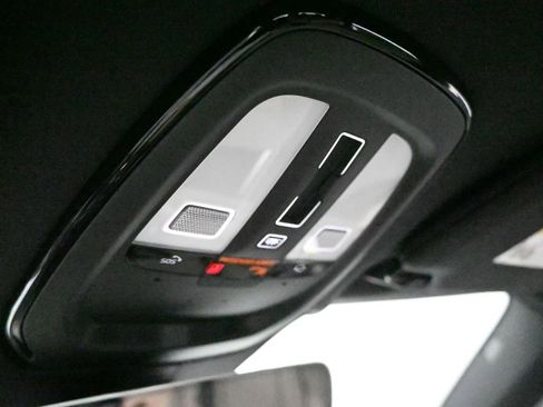 New 2026 Volvo XC90 B5 Plus image 25