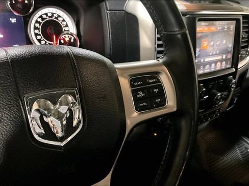 Used 2015 RAM 1500 Laramie w/ Convenience Group AWD/4WD image 23