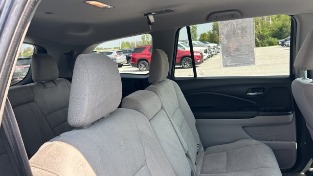 Used 2021 Honda Pilot EX image 44