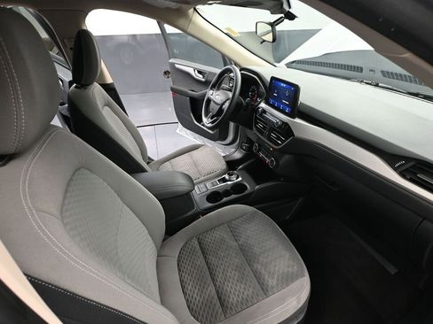 Used 2020 Ford Escape SE FWD image 44