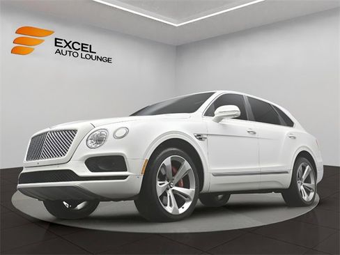 Used 2018 Bentley Bentayga image 55