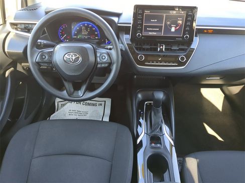 Used 2021 Toyota Corolla LE image 13