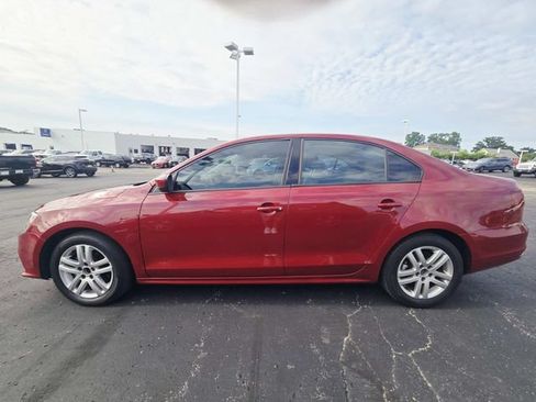 Used 2018 Volkswagen Jetta S FWD image 2