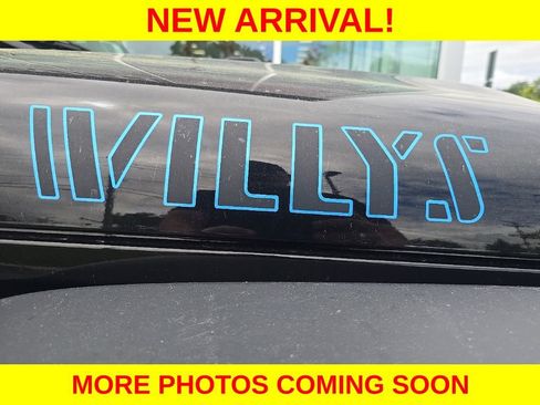 Used 2024 Jeep Wrangler Unlimited AWD/4WD image 11