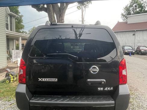 Used 2010 Nissan Xterra SE AWD/4WD image 4