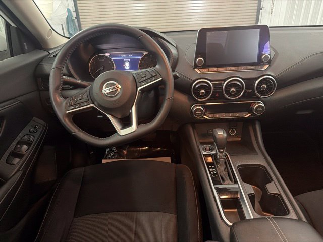 Used 2021 Nissan Sentra SV FWD image 16