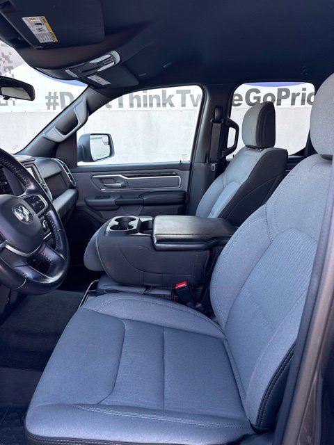 Used 2022 RAM 1500 Big Horn AWD/4WD image 14