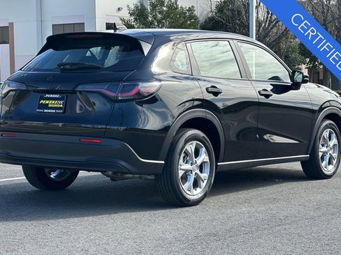 Certified 2025 Honda HR-V LX image 4