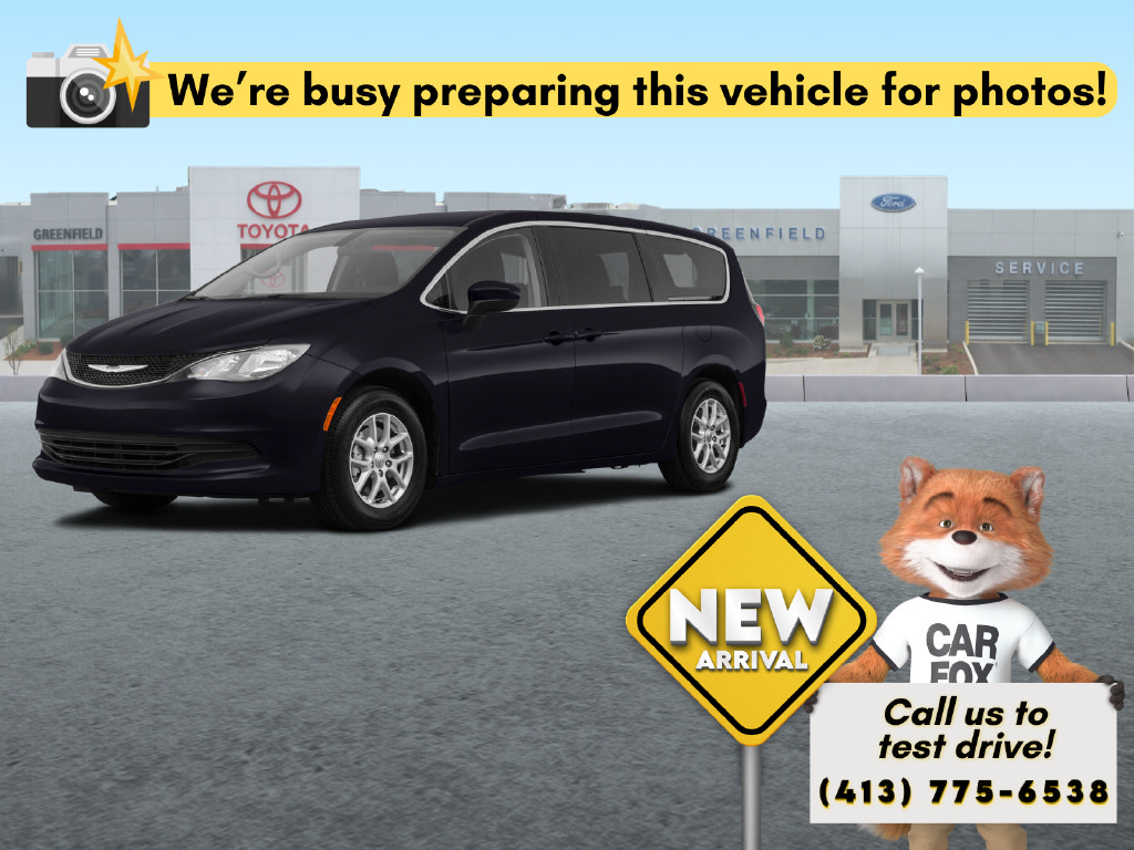 Used 2020 Chrysler Voyager Lxi FWD image 1