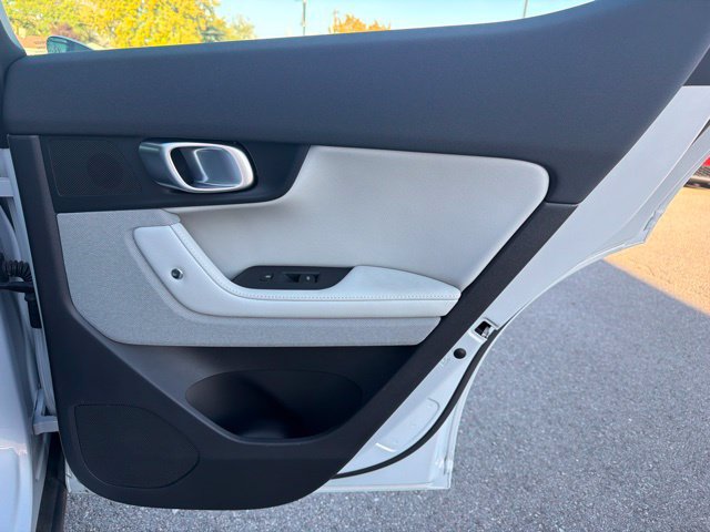 Used 2024 Polestar Polestar 2 AWD/4WD image 13