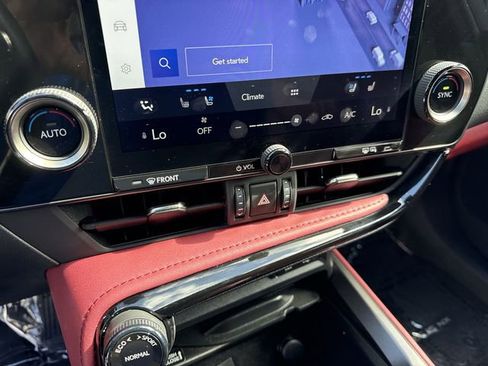 Used 2025 Lexus NX 250 FWD w/ Premium Package image 19