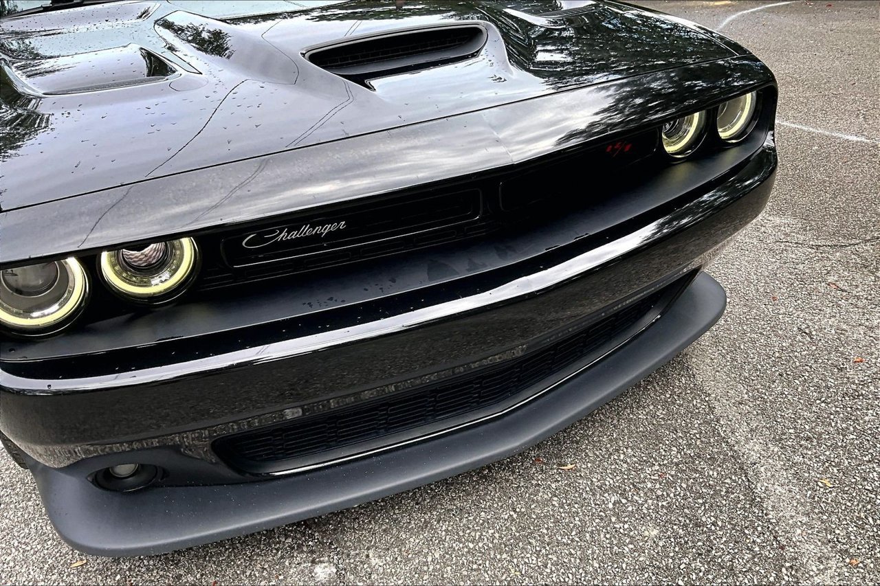 Used 2019 Dodge Challenger R/T Scat Pack RWD image 28