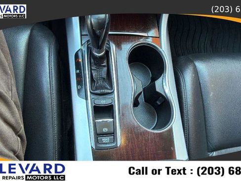 Used 2015 Acura TLX image 17