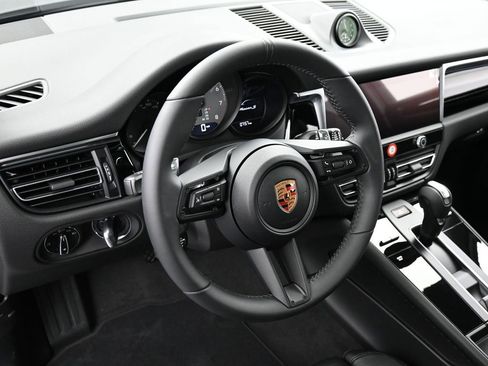 New 2026 Porsche Macan S AWD/4WD image 17