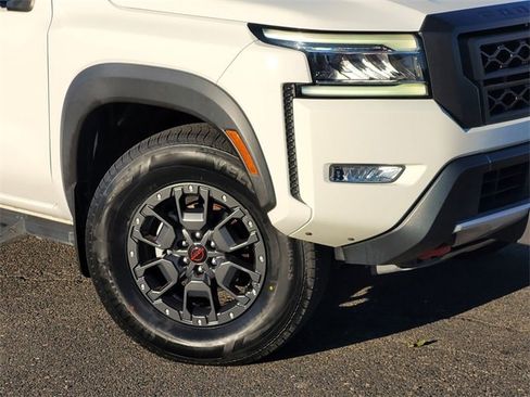 Used 2022 Nissan Frontier PRO-4X w/ Pro-4X Premium Package image 9