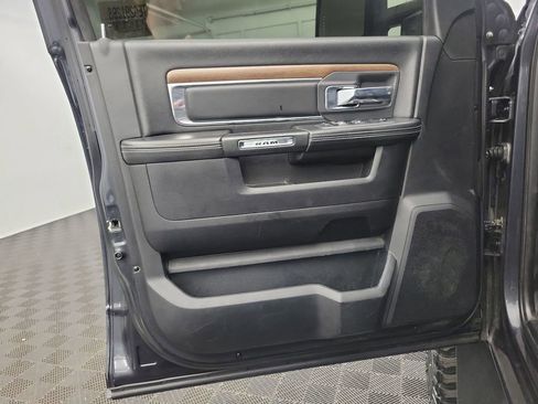 Used 2014 RAM 2500 Laramie w/ Protection Group image 18