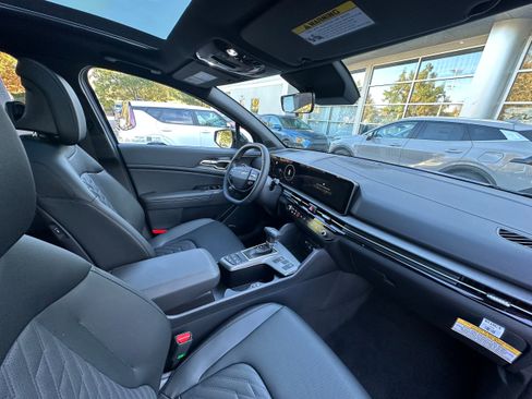 New 2026 Kia Sportage X-Line w/ X-Line Technology Package image 27