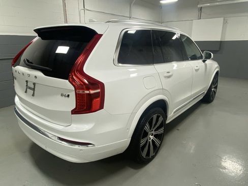 Certified 2023 Volvo XC90 B6 Ultimate image 3