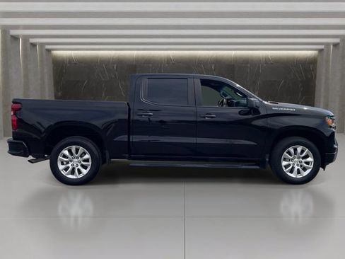 Used 2023 Chevrolet Silverado 1500 Custom RWD image 7