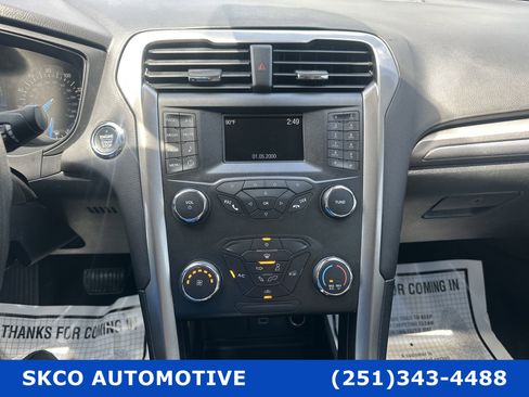 Used 2019 Ford Fusion S image 16