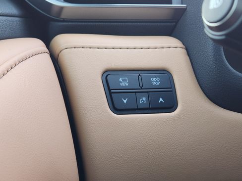 New 2026 Lexus LX 700h Luxury AWD/4WD image 16