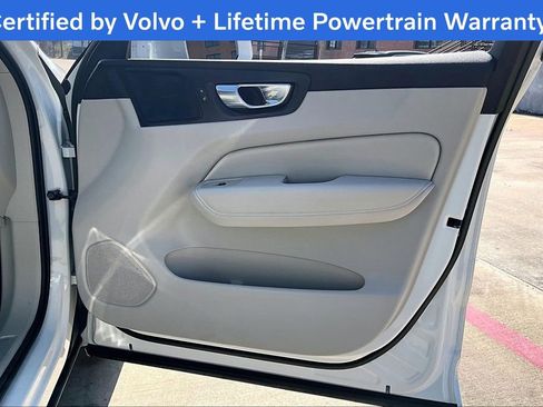 Used 2023 Volvo XC60 T8 Plus w/ Protection Package Premier image 25