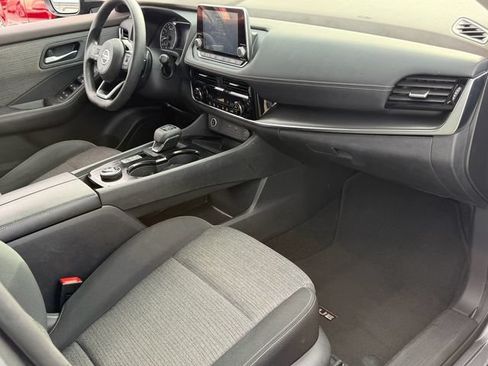 Used 2021 Nissan Rogue SV AWD/4WD image 15