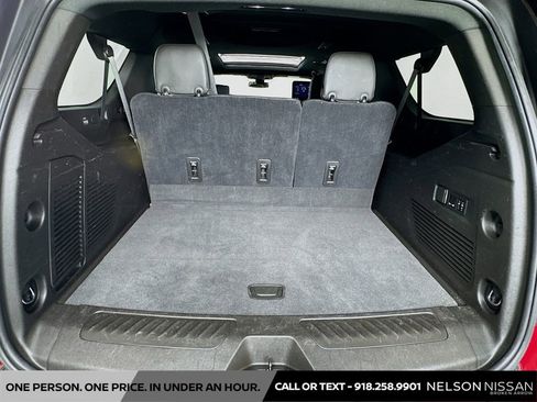 Used 2021 GMC Yukon XL SLT w/ SLT Luxury Plus Package AWD/4WD image 29