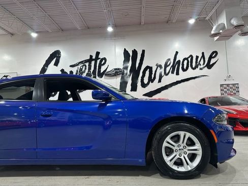 Used 2020 Dodge Charger SXT image 5