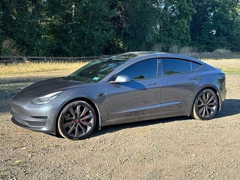 Used 2020 Tesla Model 3 Performance AWD/4WD image 4