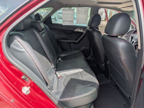 Used 2011 Kia Forte SX w/ Tech Pkg FWD image 12